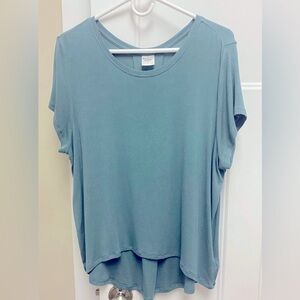 ATHLETA with ease rib tee NEW WITH TAGS medium